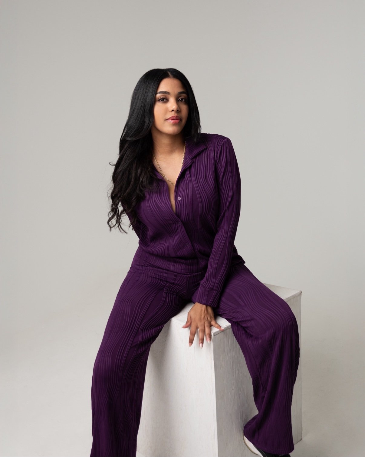Keyla Acevedo sentada